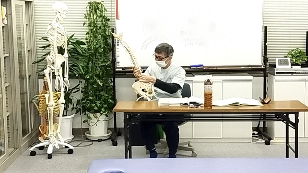 ■足→膝→股関節 つながりでみる調整アプローチ